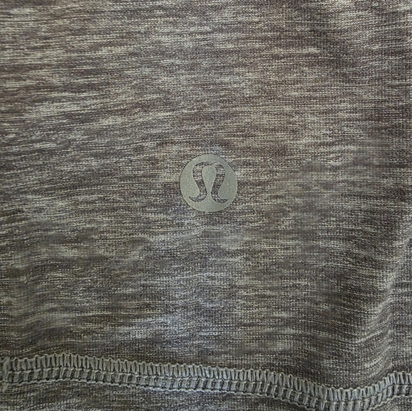 Lululemon Dancing Warrior Tank Top Size 8 - Picture 4 of 4
